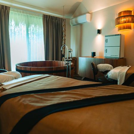 טולום Hotel Shibari - Restaurant & Cenote Club מראה חיצוני תמונה