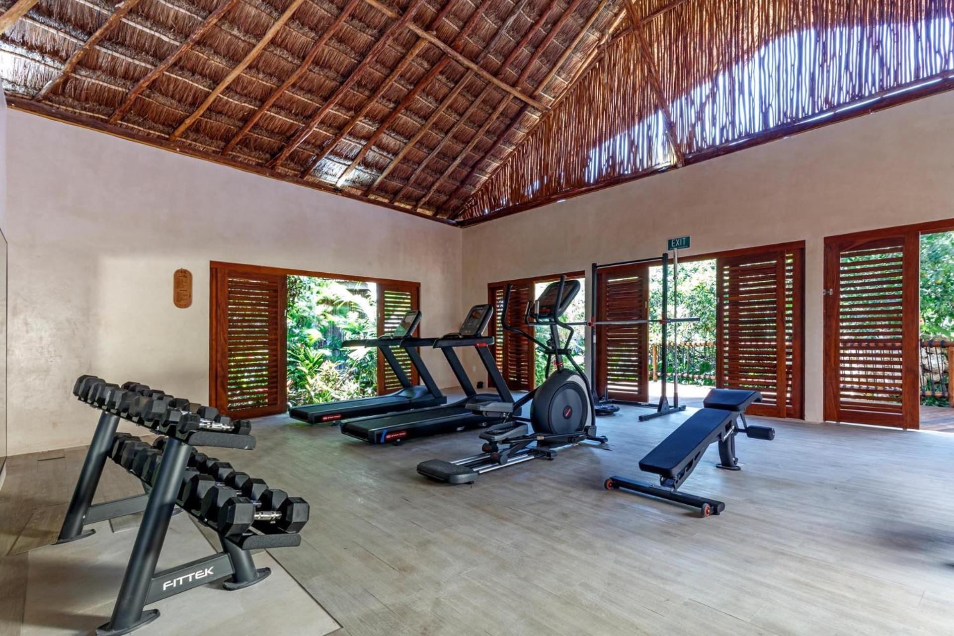 טולום Hotel Shibari - Restaurant & Cenote Club מראה חיצוני תמונה